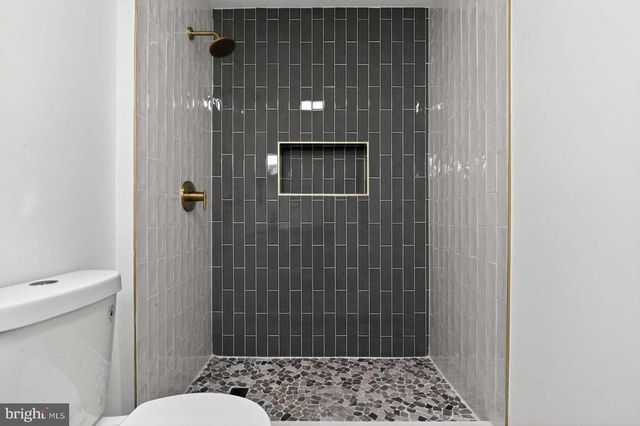 271 ACADEMY RD, Woodbine, NJ 08270