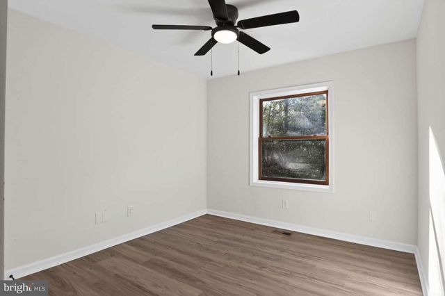 271 ACADEMY RD, Woodbine, NJ 08270