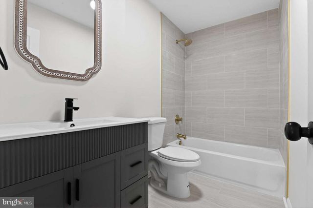 271 ACADEMY RD, Woodbine, NJ 08270