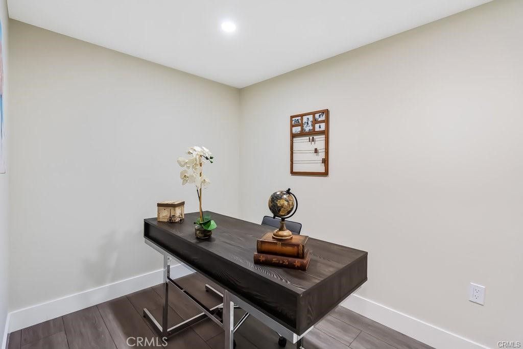 Image 7 of property listing at 19361 Brookhurst Street 184, Huntington Beach, CA 92646