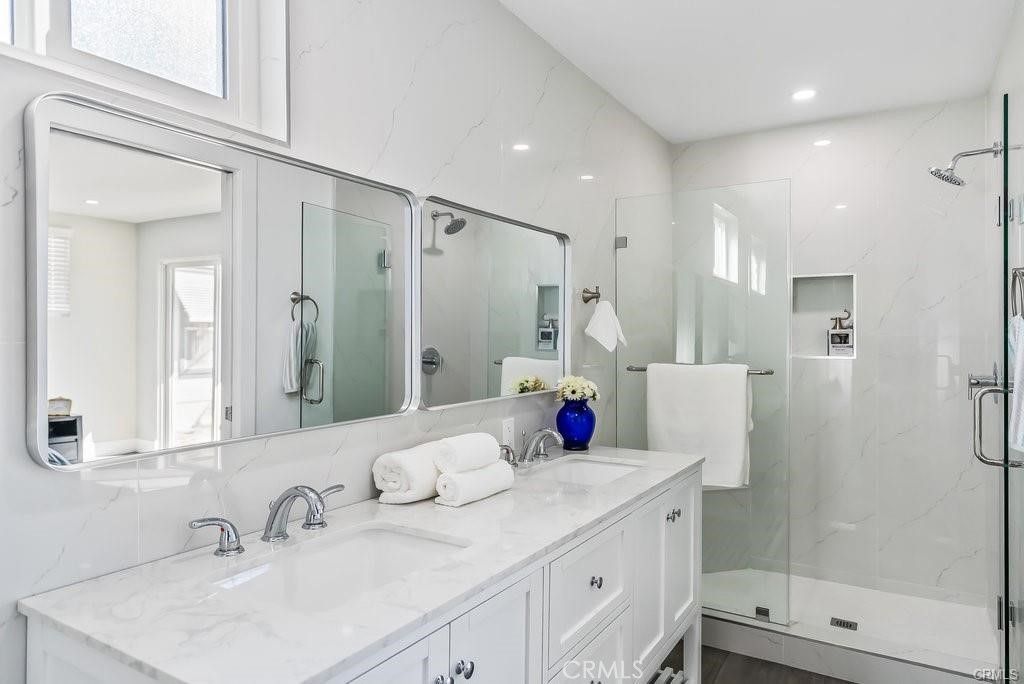 Image 9 of property listing at 19361 Brookhurst Street 184, Huntington Beach, CA 92646