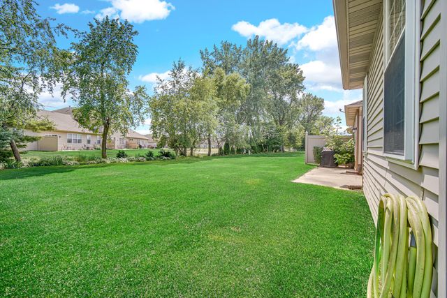 1245 Poppyfield Place, Schererville, IN 46375