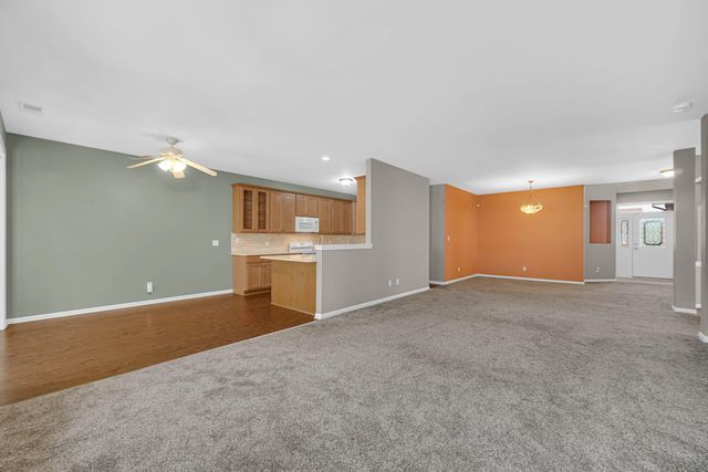 1245 Poppyfield Place, Schererville, IN 46375