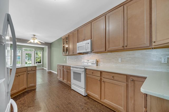 1245 Poppyfield Place, Schererville, IN 46375
