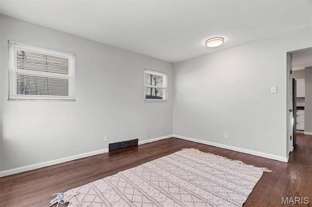 638 Conover Lane, St Louis, MO 63126