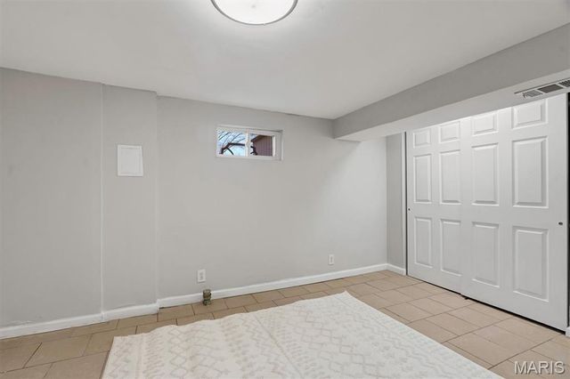 638 Conover Lane, St Louis, MO 63126