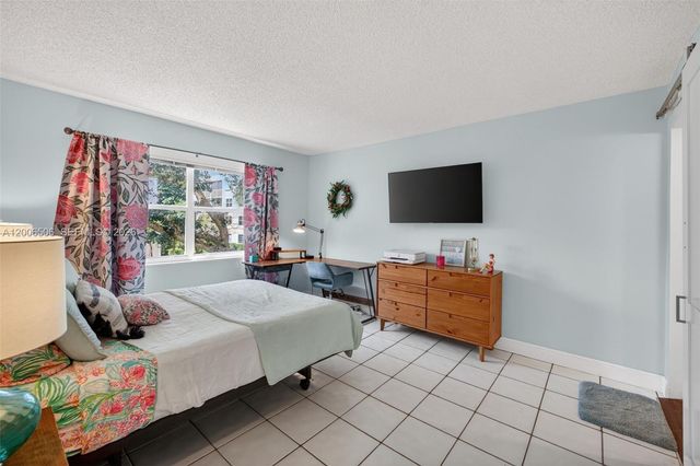 1541 S Ocean Blvd 204, Lauderdale By The Sea, FL 33062