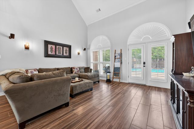1572 JOHN RIDGE DR, Collierville, TN 38017