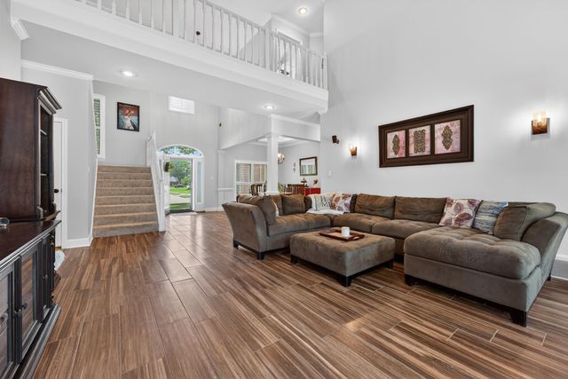 1572 JOHN RIDGE DR, Collierville, TN 38017
