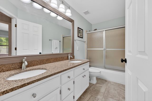 1572 JOHN RIDGE DR, Collierville, TN 38017
