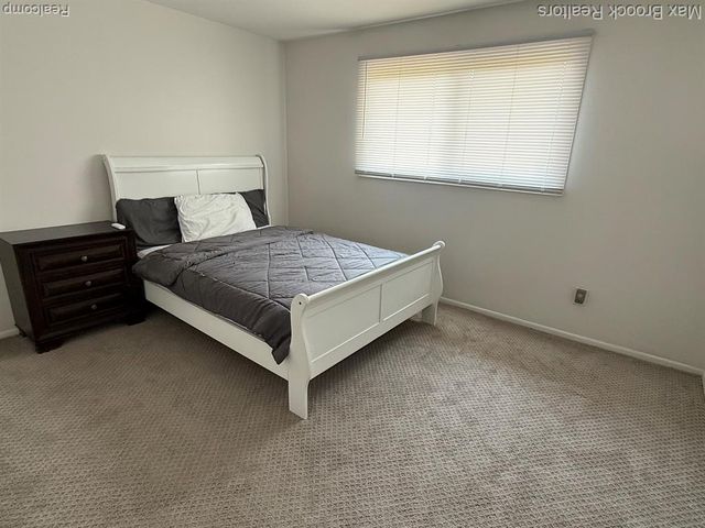 4803 Thorntree Drive, West Bloomfield, MI 48322