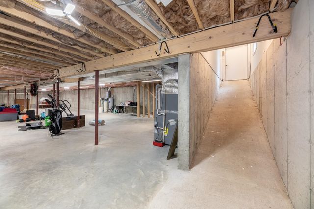 1 Winchester Drive, Sanbornton, NH 03269