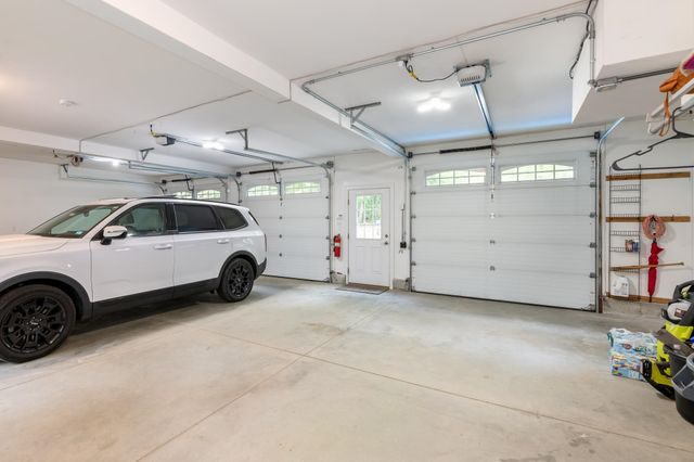 1 Winchester Drive, Sanbornton, NH 03269