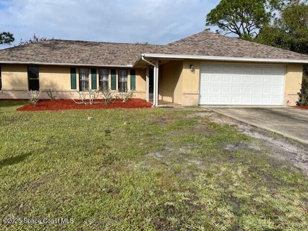 363 Emerson Drive NW, Palm Bay, FL 32907
