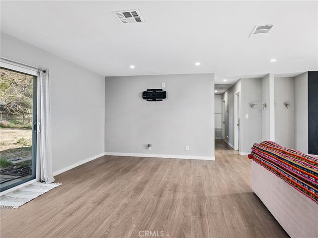 40562 172nd St E, Lancaster, CA 93535