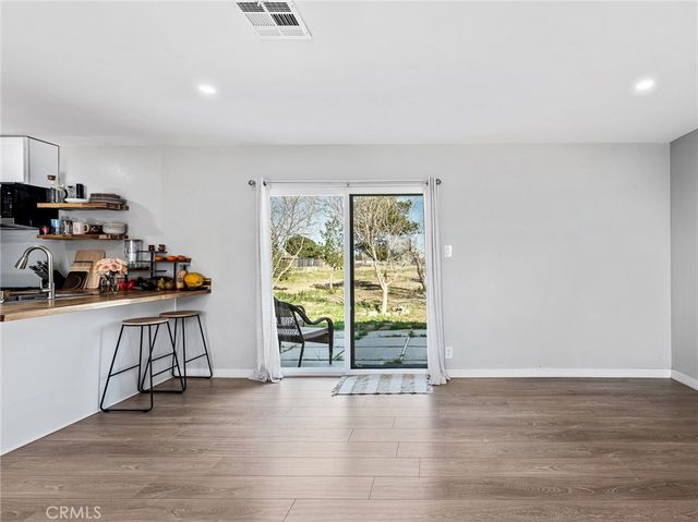 40562 172nd St E, Lancaster, CA 93535