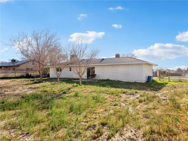 40562 172nd St E, Lancaster, CA 93535