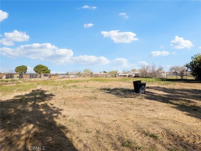 40562 172nd St E, Lancaster, CA 93535