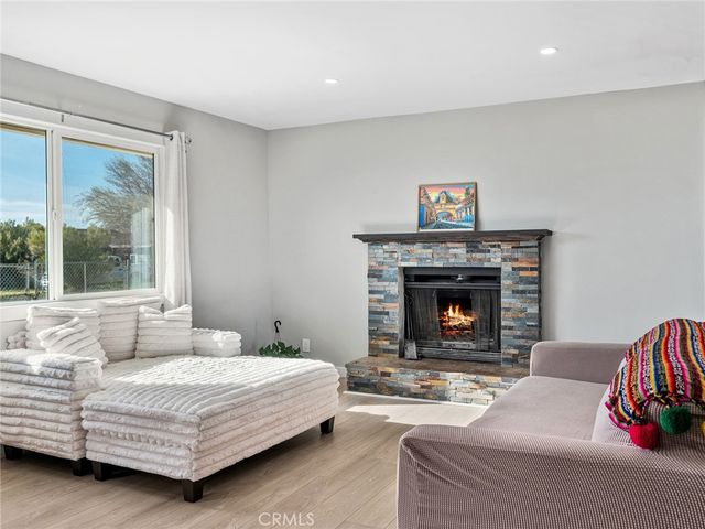 40562 172nd St E, Lancaster, CA 93535
