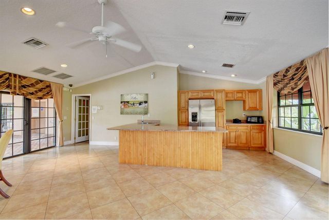 8230 Severn Drive A, Boca Raton, FL 33433
