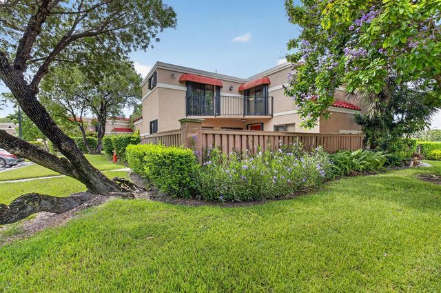 8230 Severn Drive A, Boca Raton, FL 33433