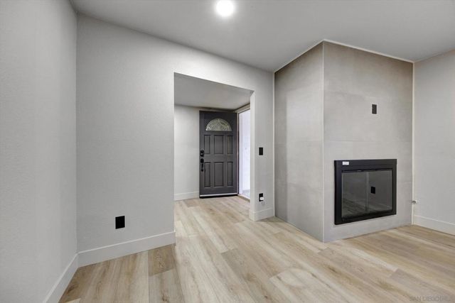 10784 Flambeau Pl, La Mesa, CA 91941