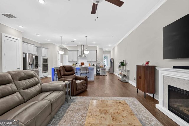 945 Kenway Avenue, Roswell, GA 30076