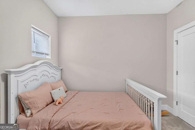 945 Kenway Avenue, Roswell, GA 30076