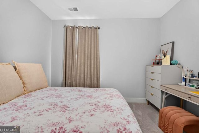 945 Kenway Avenue, Roswell, GA 30076