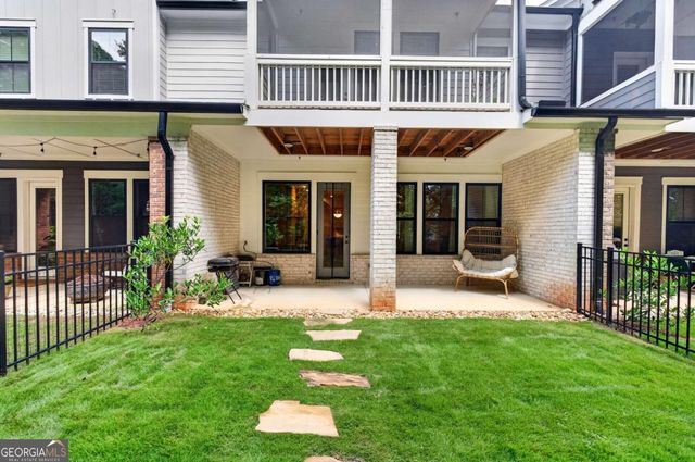 945 Kenway Avenue, Roswell, GA 30076