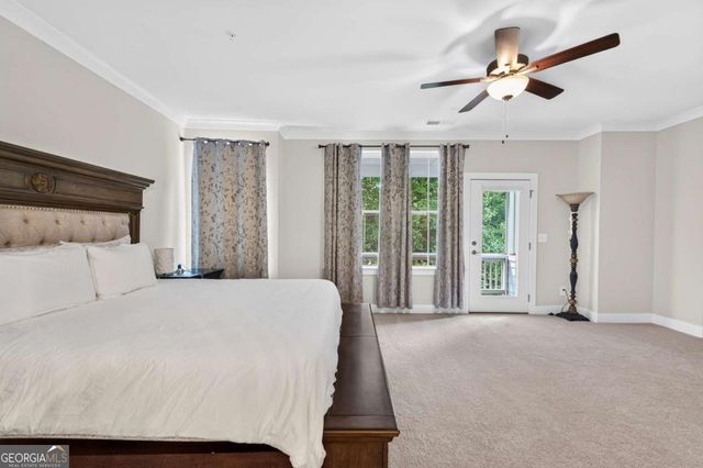 945 Kenway Avenue, Roswell, GA 30076