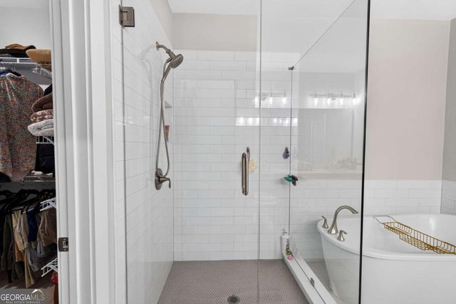 945 Kenway Avenue, Roswell, GA 30076