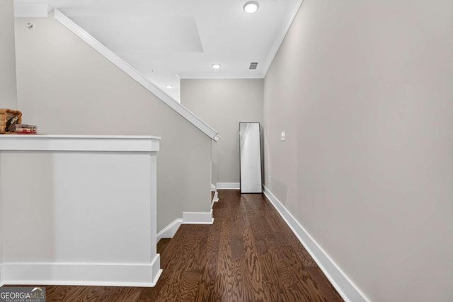 945 Kenway Avenue, Roswell, GA 30076