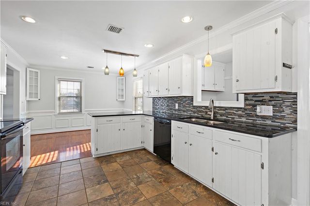 2311 Indian Trl, Suffolk, VA 23434