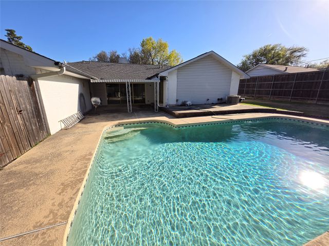 6757 Orangewood Drive, Dallas, TX 75248