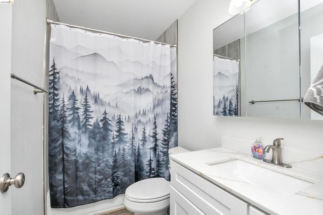 4831 Fuschia Way, Oakley, CA 94561