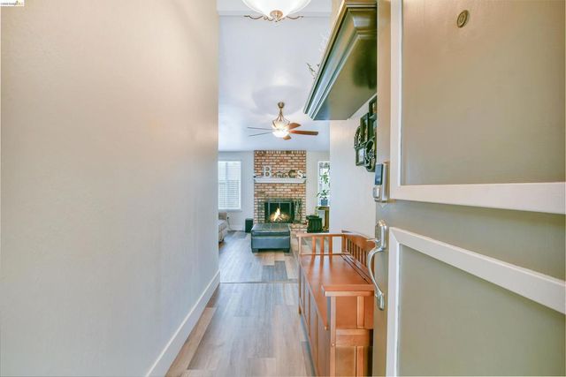 4831 Fuschia Way, Oakley, CA 94561