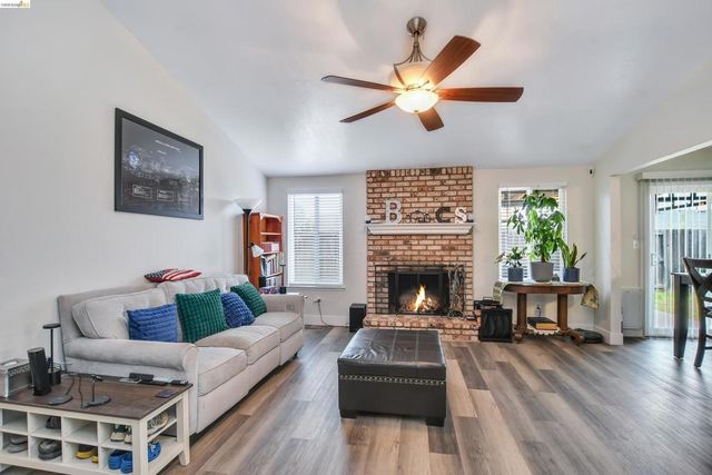 4831 Fuschia Way, Oakley, CA 94561