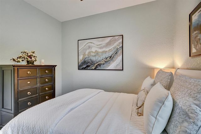 610 MOORINGS WAY, Bradenton, FL 34212