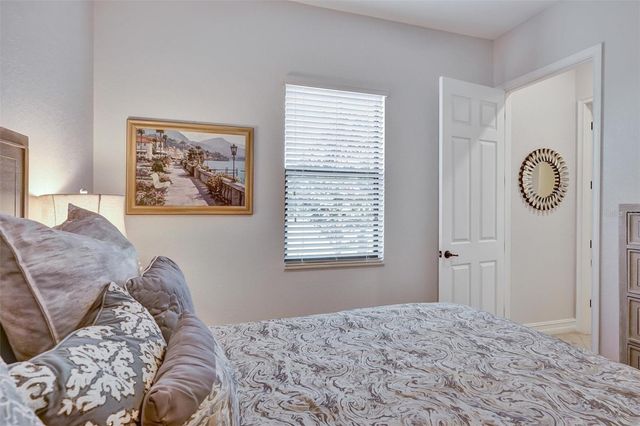 610 MOORINGS WAY, Bradenton, FL 34212