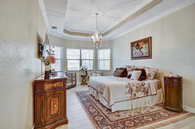 610 MOORINGS WAY, Bradenton, FL 34212