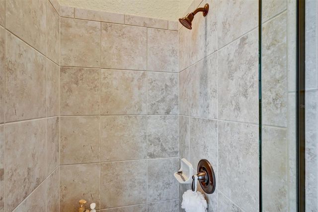 610 MOORINGS WAY, Bradenton, FL 34212