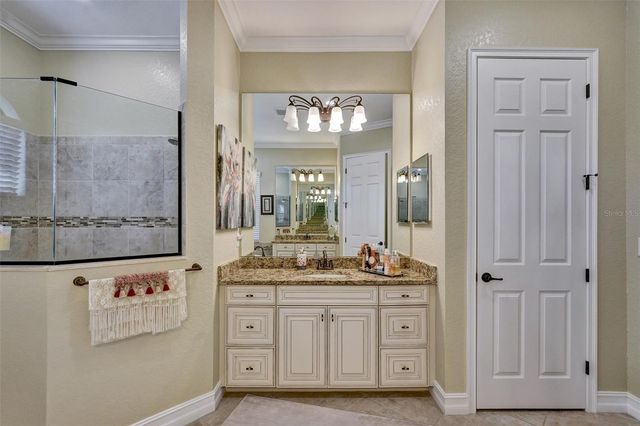 610 MOORINGS WAY, Bradenton, FL 34212