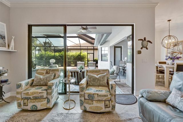 610 MOORINGS WAY, Bradenton, FL 34212