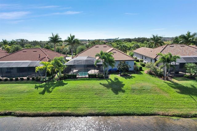 610 MOORINGS WAY, Bradenton, FL 34212