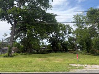 527 W Gordon Avenue, Rossville, GA 30741
