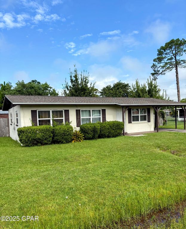 2023 Frankford Avenue, Panama City, FL 32405