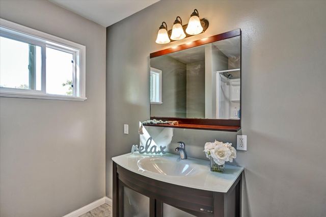 443 4th Avenue, Redwood City, CA 94063