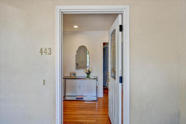 443 4th Avenue, Redwood City, CA 94063