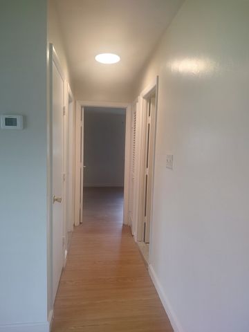 105 Oak Lane 9, Brockton, MA 02301